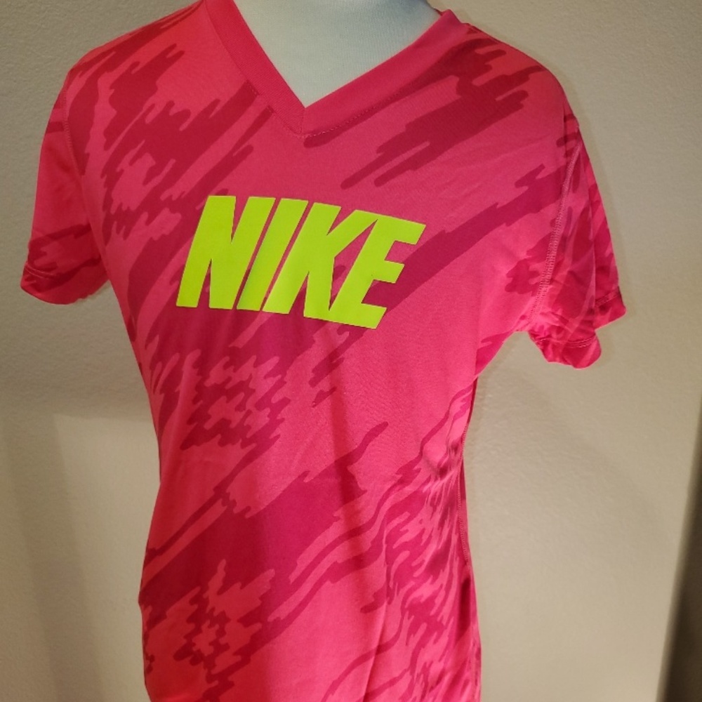 NIKE V-neck T-shirt Pink Camo